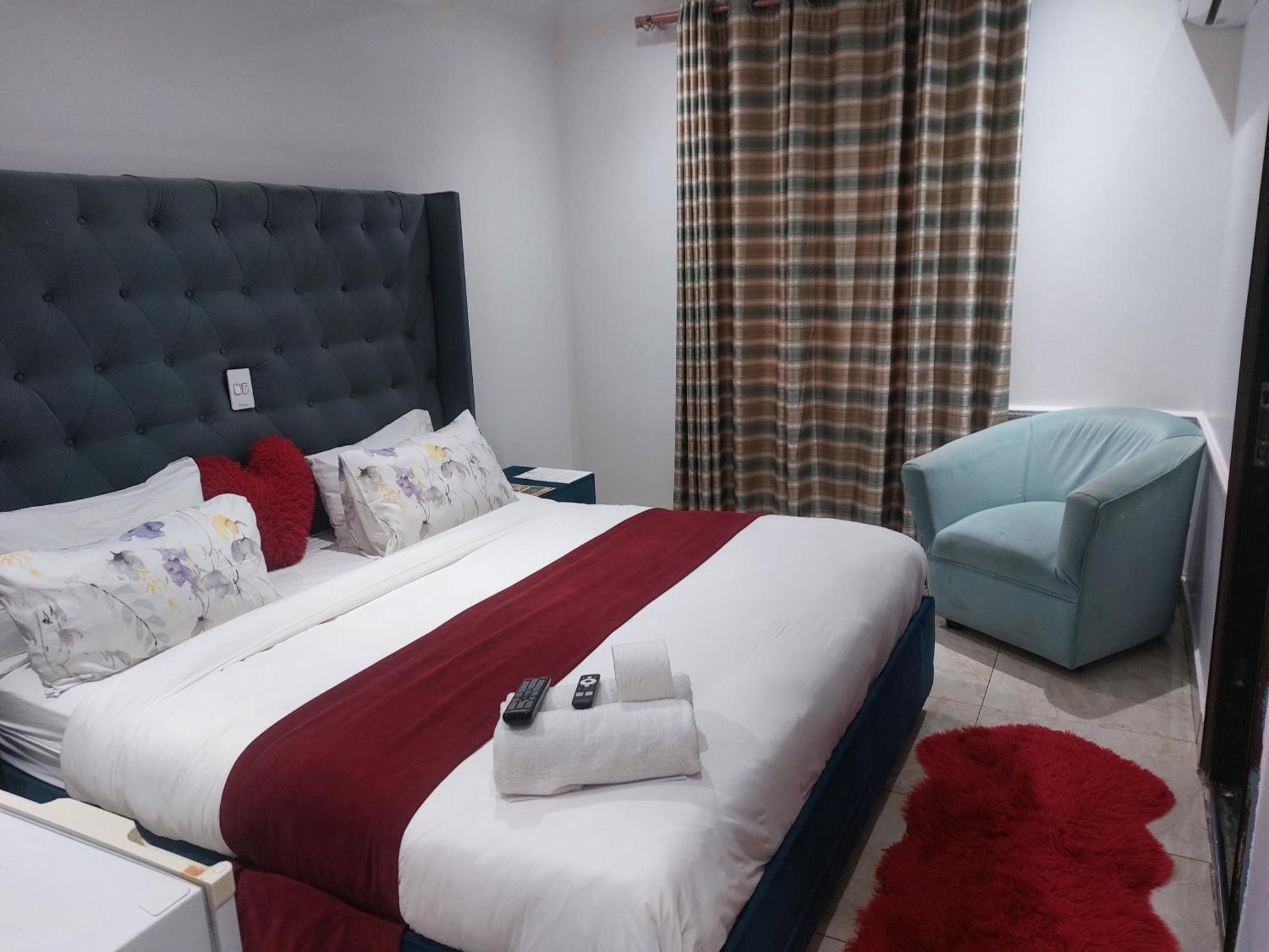 Gold Crown International Hotel Johannesburg Bagian luar foto